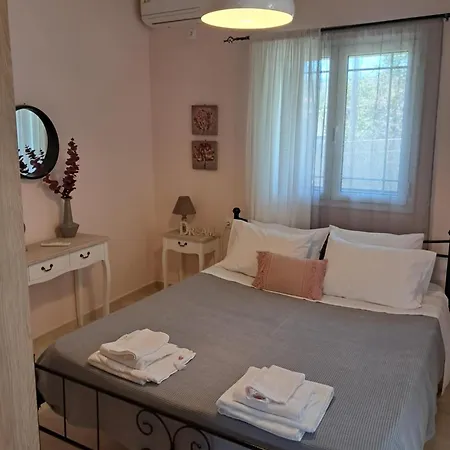 Lia's Cozy House * Apolpaina